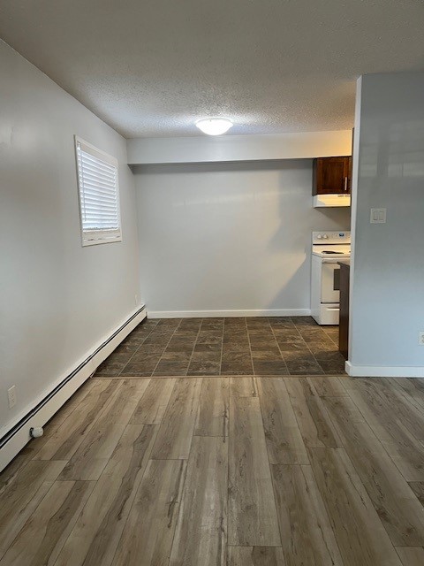 🌟 Bright & Spacious 2-Bedroom Condo