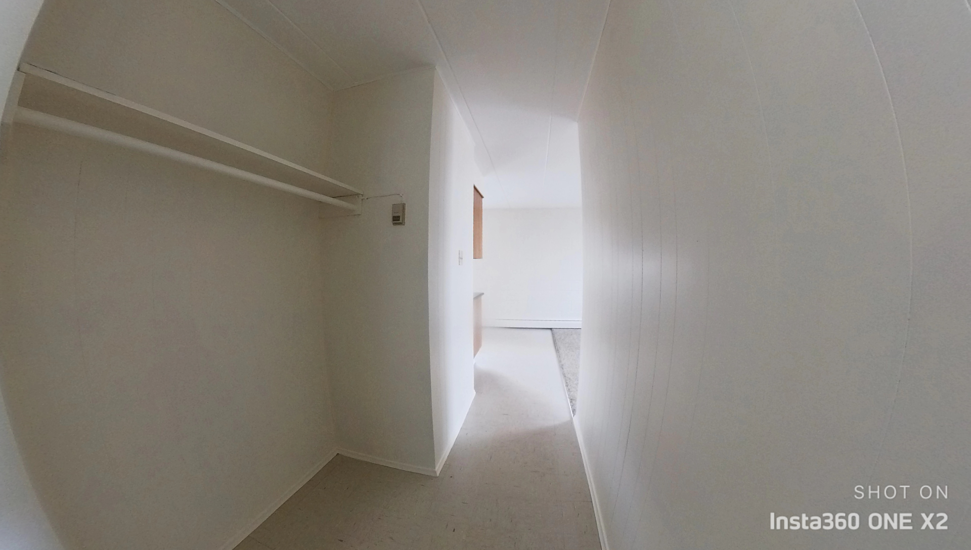 2315 7th st E Bright and Spacious 1 Bedroom