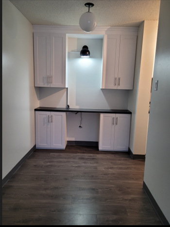 Prince Charles 1 Bedroom Rental ON 8th ST 