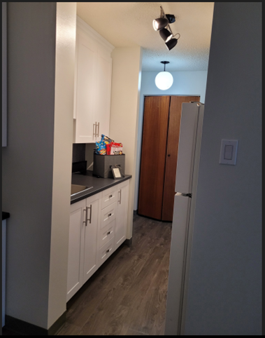 Prince Charles 1 Bedroom Rental ON 8th ST 