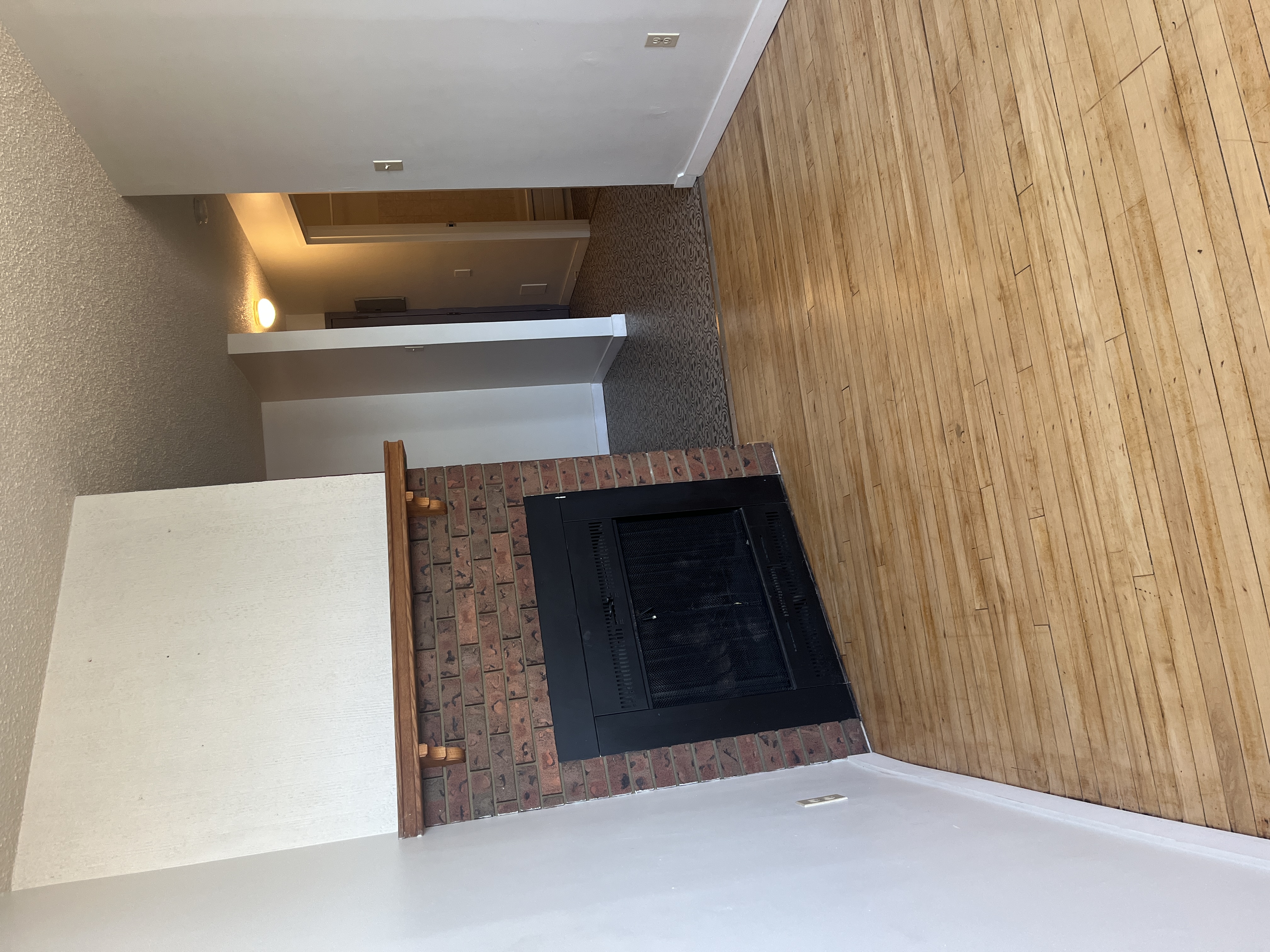 Down Town Living at its finest-1 Bedroom