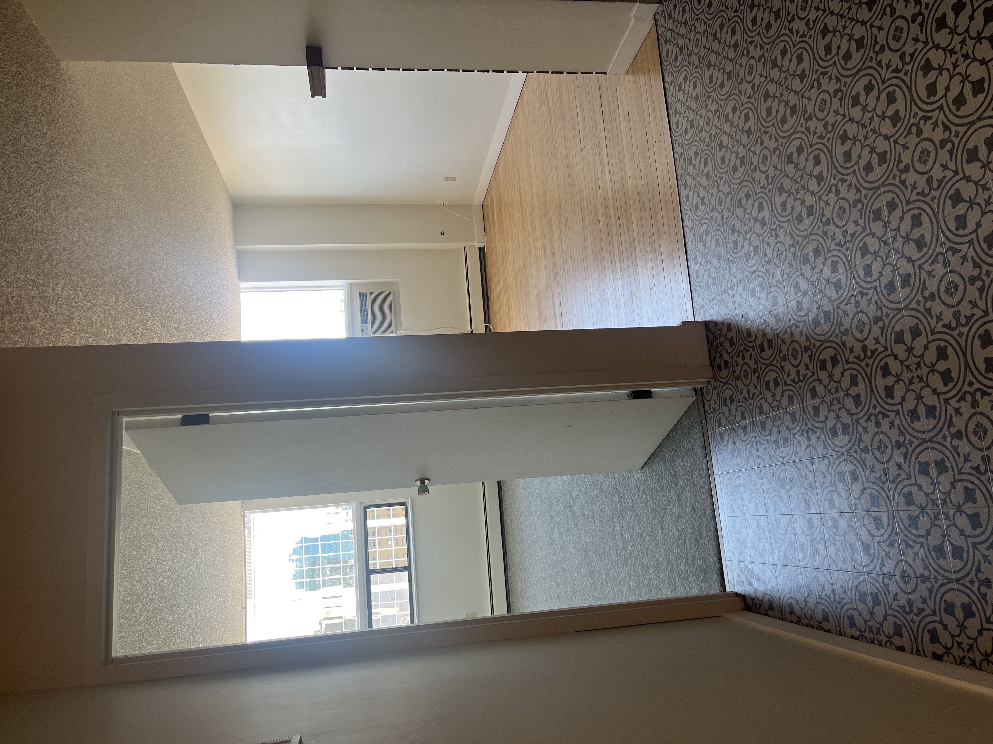 Down Town Living at its finest-1 Bedroom
