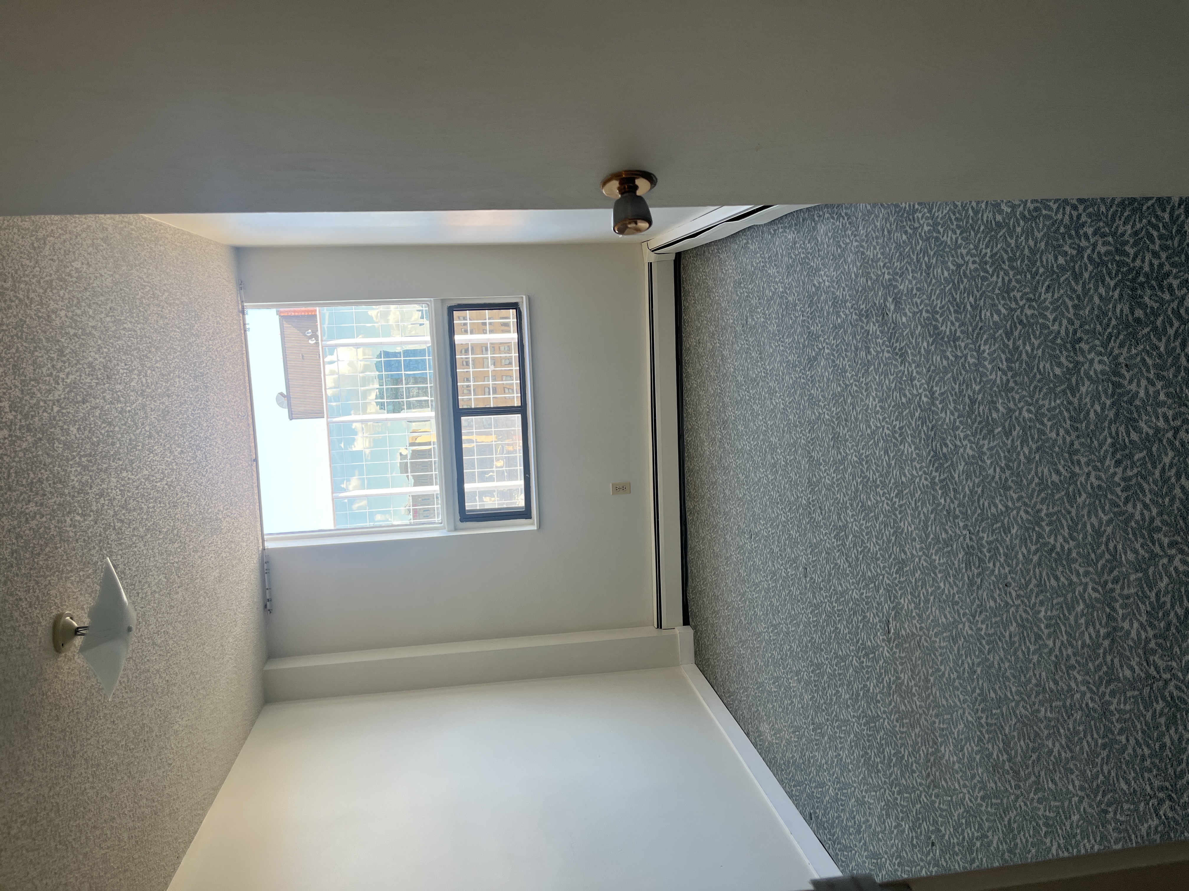 Down Town Living at its finest-1 Bedroom