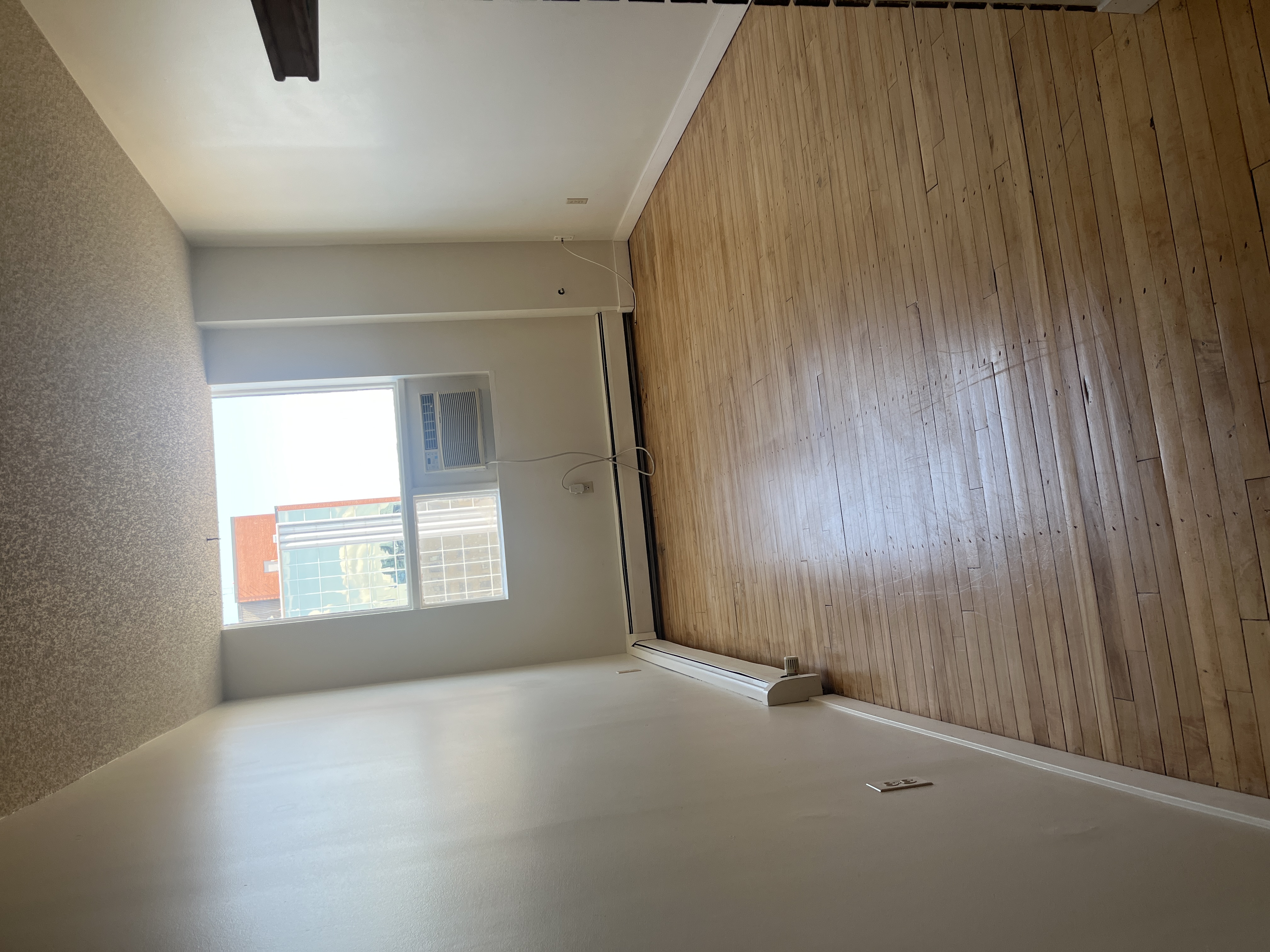 Down Town Living at its finest-1 Bedroom