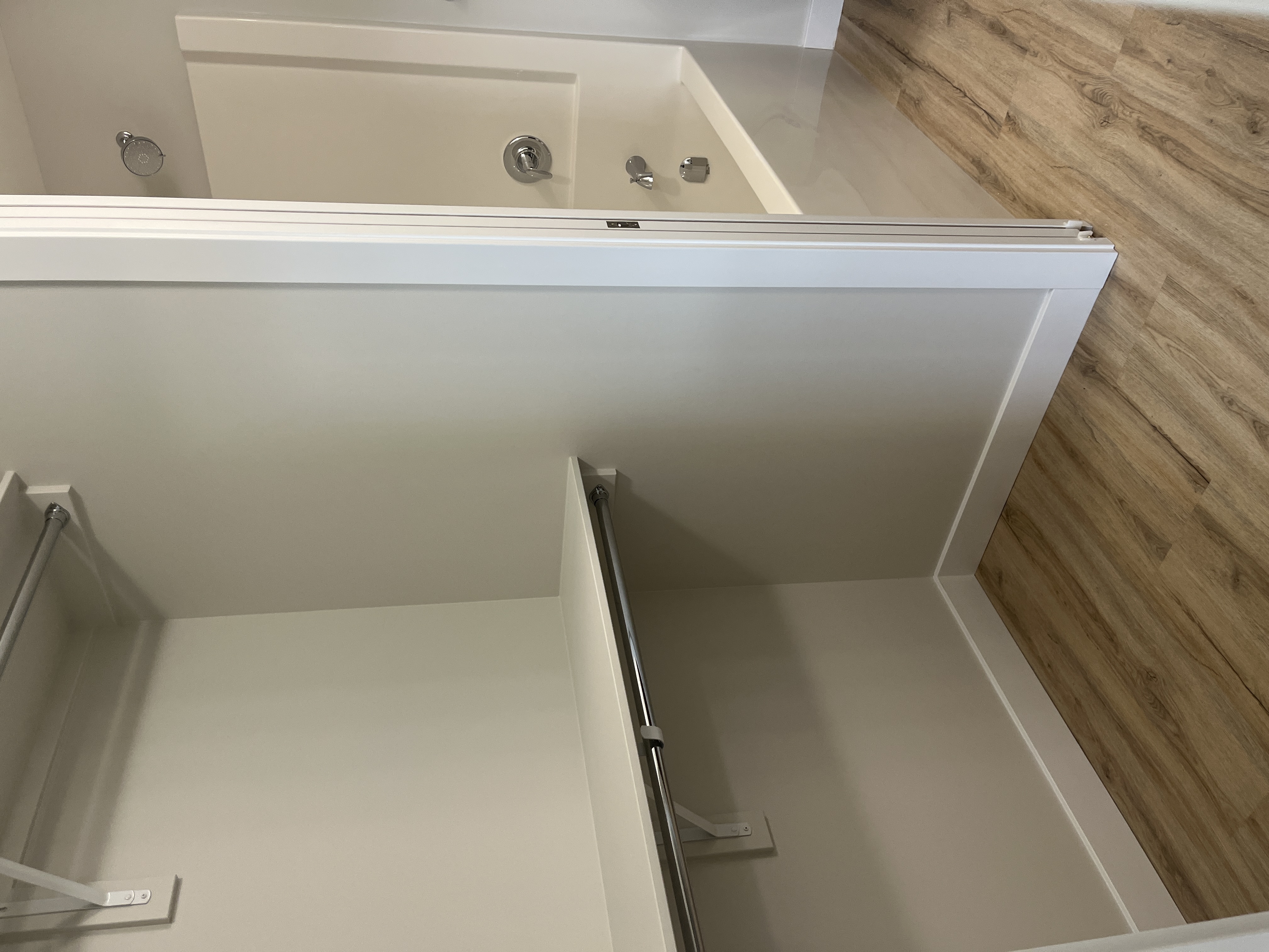 Brand New Brighton Rentals Bachelor, 2 bed, and 3 Bed