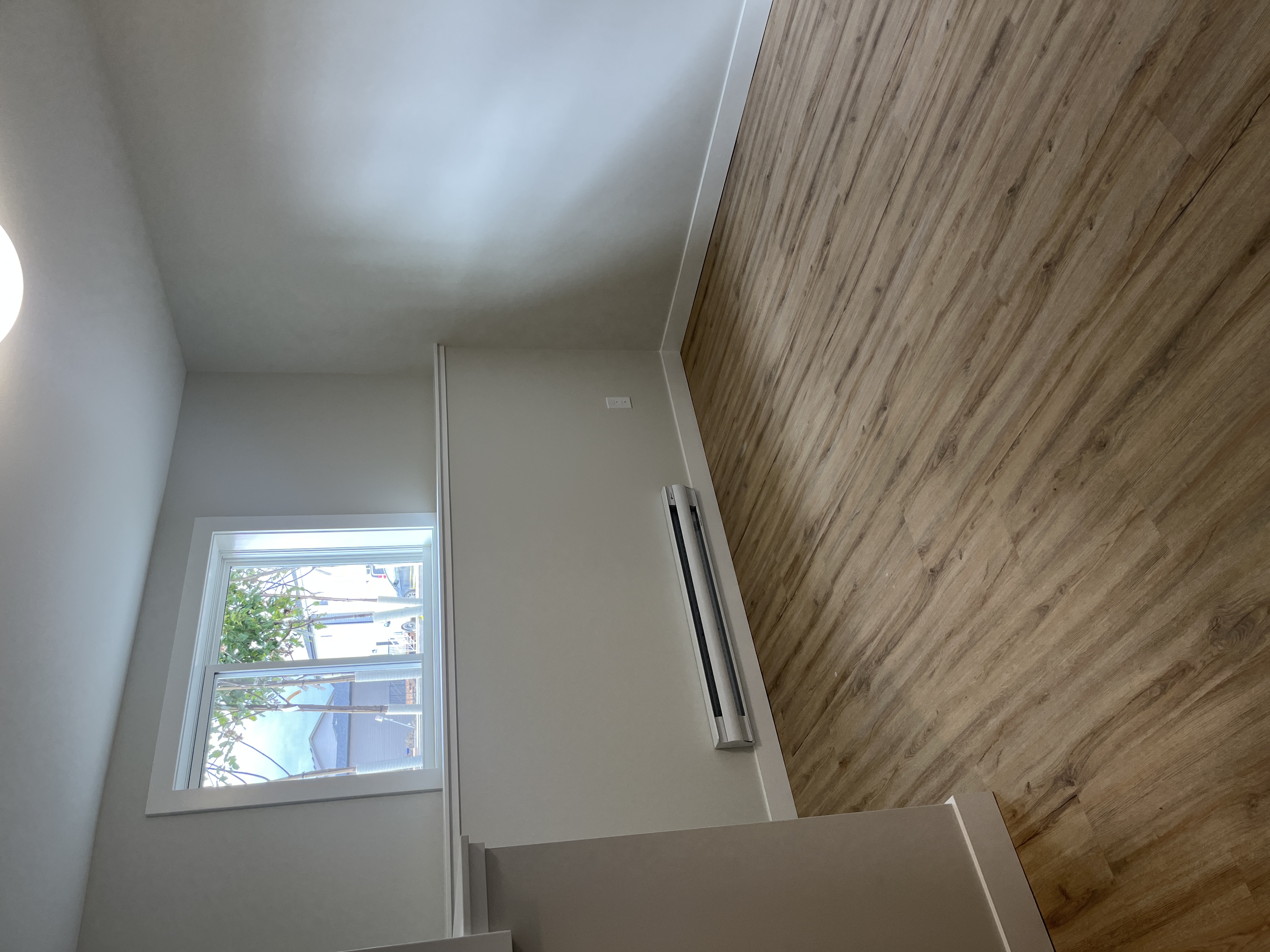 2 Bedroom Rental With Super Move in Specials